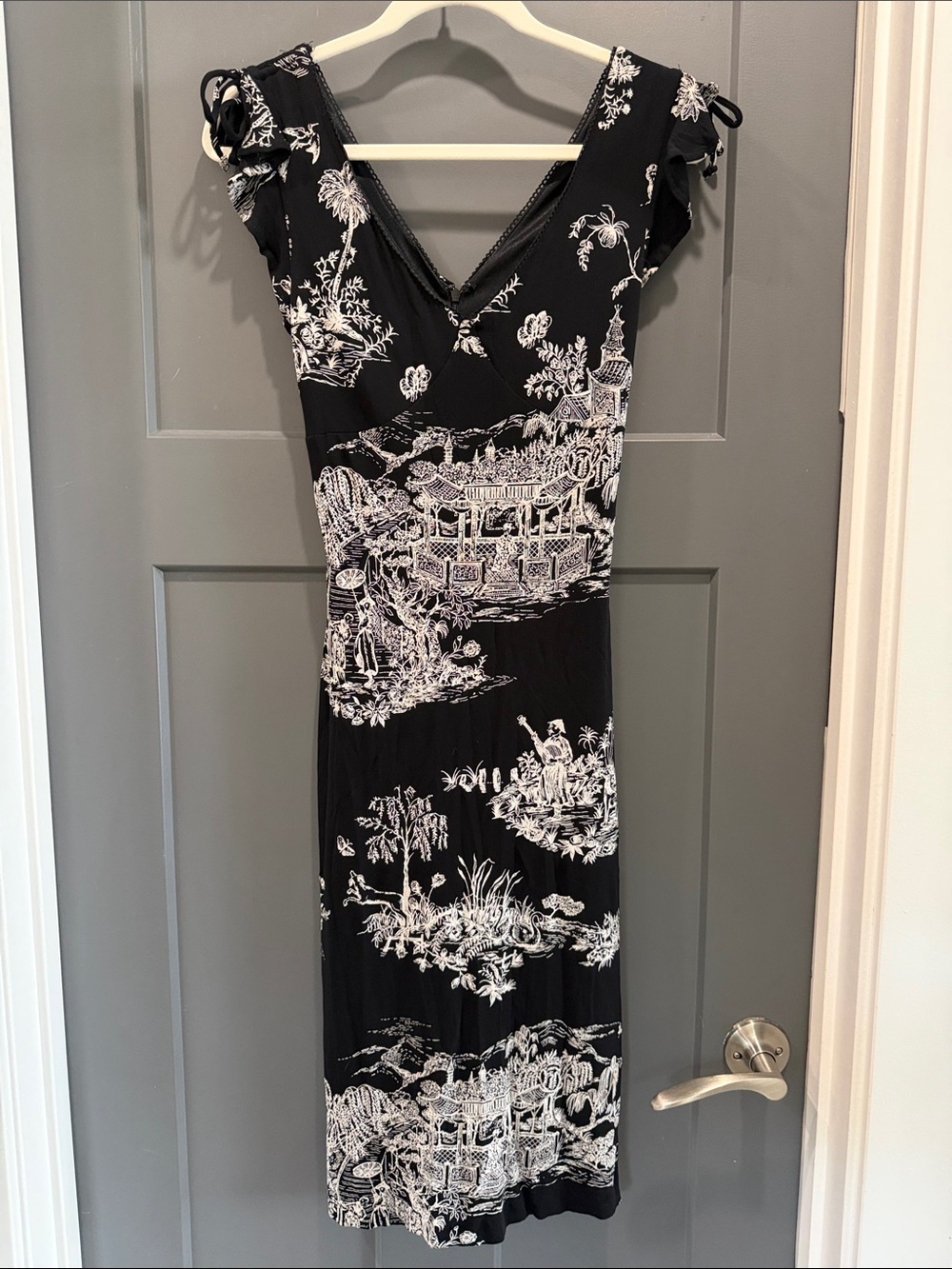 Guess Black and White Scenic V-Neck Midi Dress with Tie Shoulders